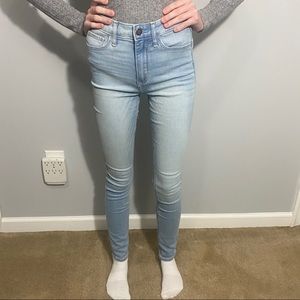 Hollister High-Rise Super Skinny Jeans